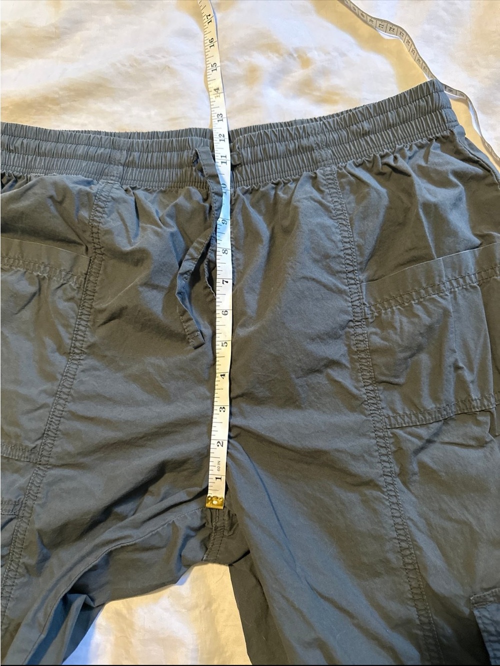 Aerie Charcoal Gray Cargo Pants Sz M - Picture 4 of 8